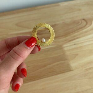Vintage Gold Circle Brooch with Faux Pearl | Midcentury Classic Pin